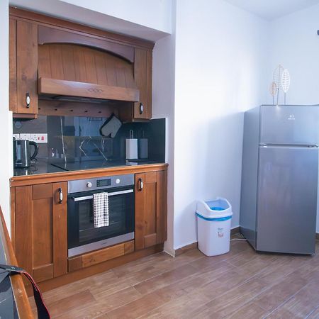 Maestro Sea - View Apartment Larnaca Ngoại thất bức ảnh