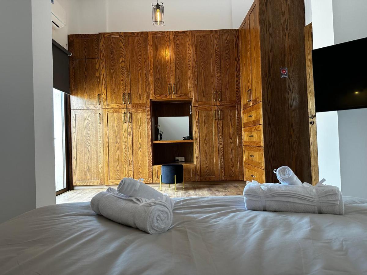 Maestro Sea - View Apartment Larnaca Ngoại thất bức ảnh